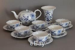 14 pc Meissen Crossed Swords Blue Onion Pattern Teacup & Saucer Sets Teapot Vase
