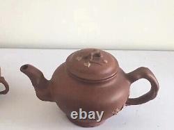 A set of fine purple clay teapot and Tea Bowl