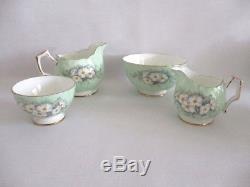 Aynsley Soft Green Floral 22piece Tea Set with Matching Teapot & Water Jug