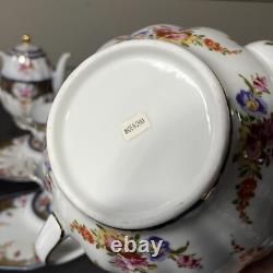 Beautiful 24pc Vintage Style Dark Blue & Gold Trimmed Tea Set Floral & Basket
