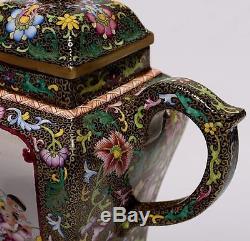 Beautiful Antique Handmade China Yixing Zisha teapot Mark YongZheng PT168