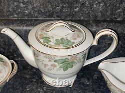 Beautiful Vintage Noritake Daphne Teapot Set