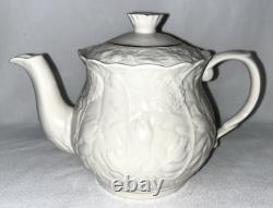 Belleek Serenity Tea Set, Tea Pot, 2 Cup And Saucers, Sugar And Creamer