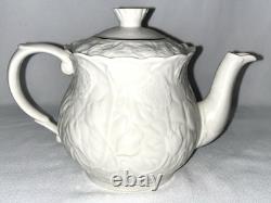 Belleek Serenity Tea Set, Tea Pot, 2 Cup And Saucers, Sugar And Creamer