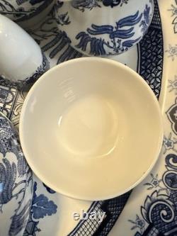 Blue Willow Churchill Coffee Pot Tea Pot Creamer Sugar Bowl Salt Pepper 18 Tray