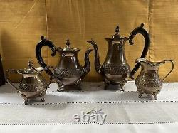Brass tea pot set with wood handle Made In India