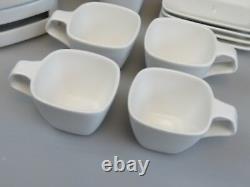 Bredemeijer Wing Modern Bone China Tea Set -Teapot -Sugar Bowl -4 x Cup/Saucer