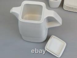 Bredemeijer Wing Modern Bone China Tea Set -Teapot -Sugar Bowl -4 x Cup/Saucer