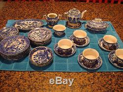 CHILDS TEA SET BLUE WILLOW PATTERN 41 PIECE OCCUPIED JAPAN 1940'S PORCELAIN