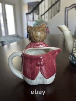 Cat Otagiri Mrs. Whiskers Set With Teapot, Creamer Jug, Sugar Pot, Napkin Holder