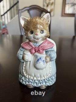 Cat Otagiri Mrs. Whiskers Set With Teapot, Creamer Jug, Sugar Pot, Napkin Holder