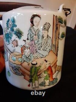 Chinese Porcelain Tea Pot Family 7 W