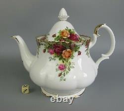 Complete Royal Albert Old Country Roses Tea Set Service. Teapot Cups Plates. VTG