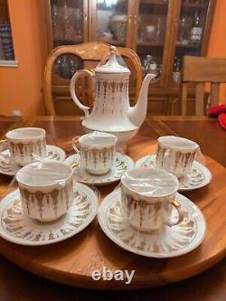 Contests 55/1675 antique 1 Tea Pot & 5 Cups & Saucers tea/coffee set