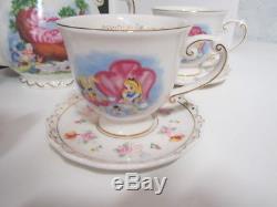 Disney Parks Alice In Wonderland Tea Set Teapot And 4 Cups And Saucers New