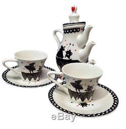 Disney Resort Limited Alice in Wonderland Tea Set (Teapot x 1, Cup & Saucer x 2)