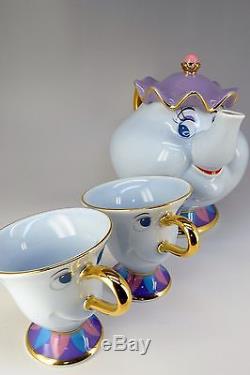 Disney resort limited Beauty and the Beast Mrs. Potts pot and Chip Tea cup set
