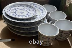 Eisenberg Jager Blau Saks Tea Pot 5 Cups Saucers Sugar & Creamer Dessert Plates