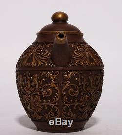 Exquisite Chinese Antique Hand craved Yixing Pottery Zisha Teapot PT171