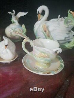 Franz Porcelain, Swan, Southern Splendor, Kathy Ireland Collection, 11 piece set