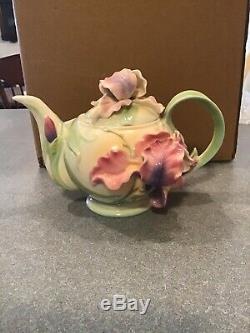 Franz porcelain teapot