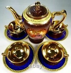 Germany H & C Selb Bavaria Heinrich Christine Pattern teapot & Cups ca. 20th c