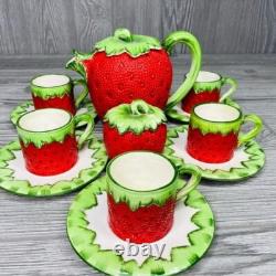 Gift Ideas Creation Strawberry Espresso coffee Tea Set 14 cups saucers pot sugar