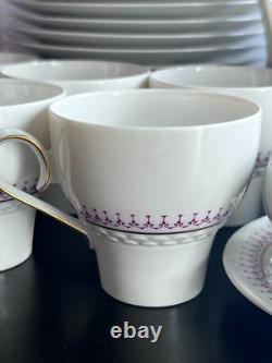 Hutschenreuther Coffee Pot Tea Set Red Melodie Pattern 8037 Service for 12