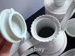 Hutschenreuther Coffee Pot Tea Set Red Melodie Pattern 8037 Service for 12