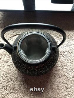 Iwachu Traditional Japanese Tea Set