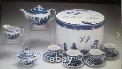 Johnson Bros Willow Blue 13 Pc Tea Set Teapot Cream Sugar Cups Saucers New Mint