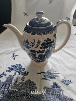 Johnson Brothers Blue Willow Tall Tea Pot Service For 4-immaculate New Condition