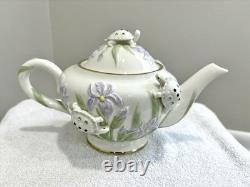 LENOX CHINA THE GARDEN TURTLES TEAPOT HAND PAINTED WithGOLD TRIM & CRYSTALS