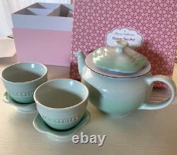Le Creuset Flower Tea Pot & Cups Set with Box Stoneware ice green MINT