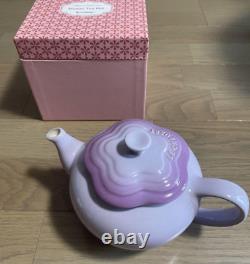 Le Creuset Small Flower Teapot with Infuser 22 oz 0.6L Cattleya Purple Stoneware