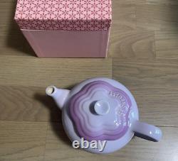 Le Creuset Small Flower Teapot with Infuser 22 oz 0.6L Cattleya Purple Stoneware