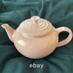Le Creuset Tea Pot Set Teapot & 4 cup & 4 sorcer Set Pink Stoneware With Box