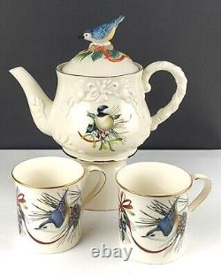 Lenox Winter Greetings -Chickadees/Nuthatch Teapot with Lid & 2 Coffee Mug Set