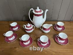 Like New Wedgwood Tea Set For 6 People