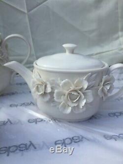 Lot Of 4 I. Godinger & Co. Rosemary White Floral Porcelain Tea Pot 3-D Flowers