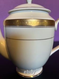 Mikasa Ivory Fine China Coffee Pot /Teapot Palatial Gold Collection