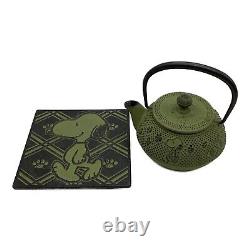 Nambu Tekki Teapot & teapot mat set, Snoopy Tea House/Iwachu Matcha Green JAPAN