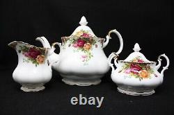 Old Country Roses Teapot, Creamer and Sugar Bowl with Lid Royal Albert