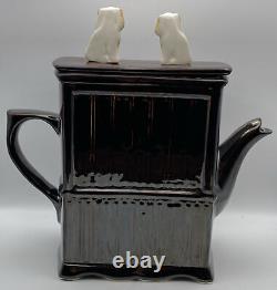 Paul CARDEW Welsh Dresser/Hutch Blue Willow large Teapot Made in England