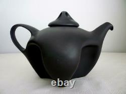 Peter Saenger Black Matte Biomorphic Tea Set, Creamer & Sugar Star Trek Picard