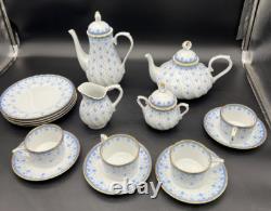 Porcelana Porcelain Qunita Nova Fleur De Lis 16pc Tea Set for 4 WithChocolate Pot