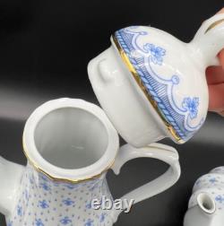 Porcelana Porcelain Qunita Nova Fleur De Lis 16pc Tea Set for 4 WithChocolate Pot