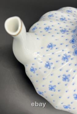 Porcelana Porcelain Qunita Nova Fleur De Lis 16pc Tea Set for 4 WithChocolate Pot