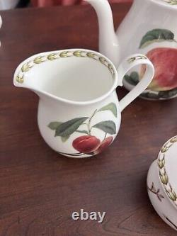 Queen's Fine Bone China Hooker's Fruit Pattern 4 Piece Tea Pot Creamer Sugar Jam