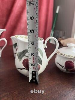 Queen's Fine Bone China Hooker's Fruit Pattern 4 Piece Tea Pot Creamer Sugar Jam